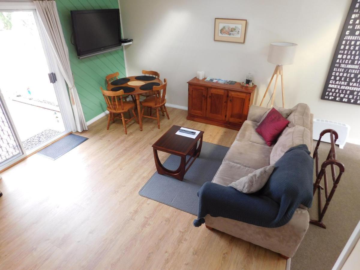 Amble'a'while On Tamar Apartment *